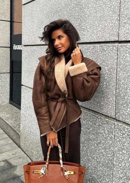 R&B | Wildleder Wickeljacke mit Fellbesatz