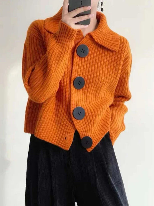R&B | Elegante Strickjacke mit Knöpfen
