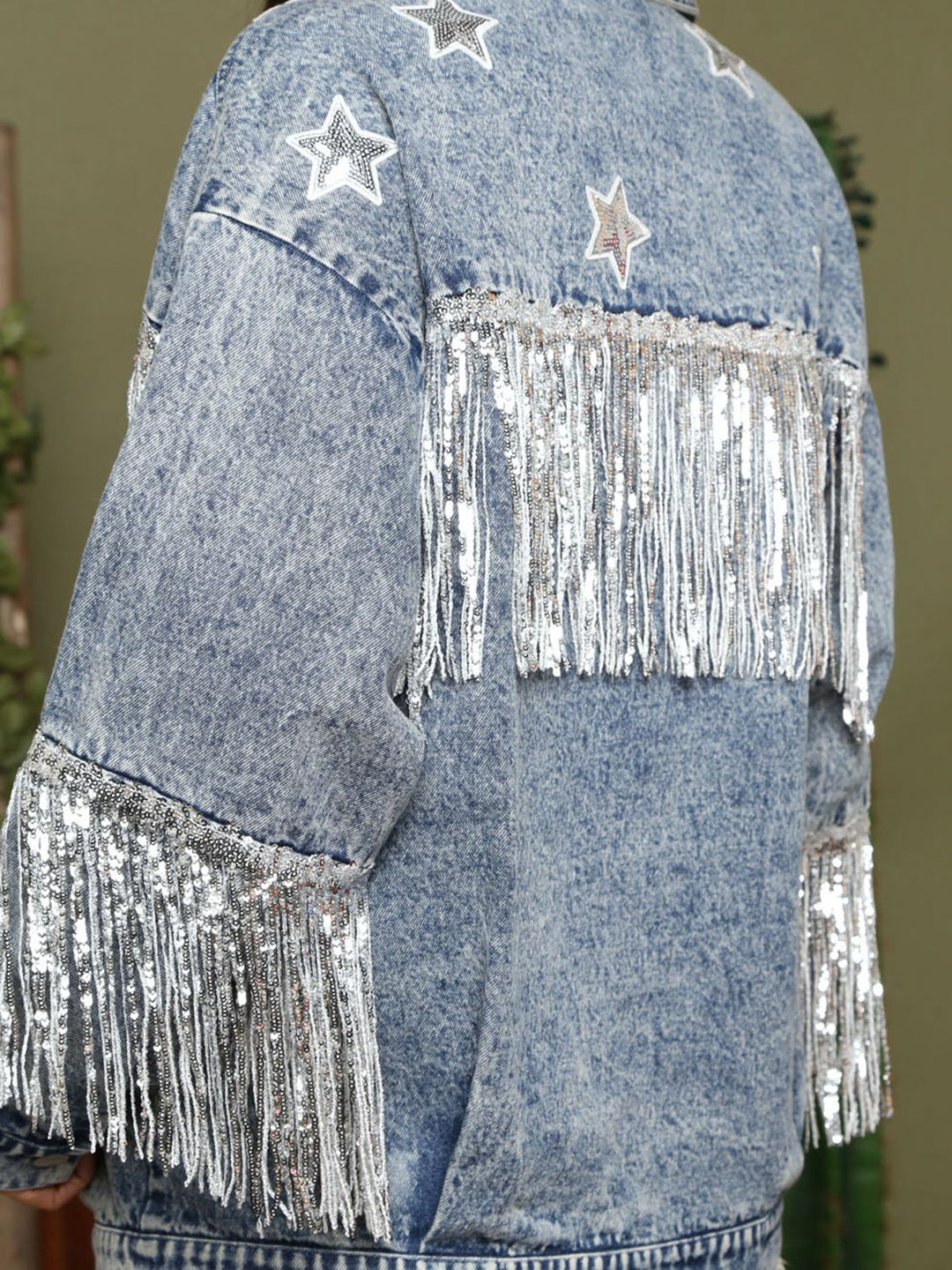 R&B | Fransen Details Lange Ärmel Denimjacke