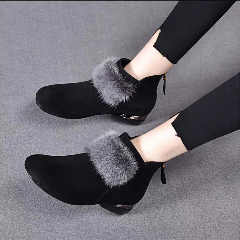 Gefütterte Stiefeletten mit rutschfester Sohle R&B R&B