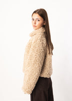 R&B | Locker Sitzende Schafslederjacke mit Locken