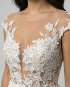 Heidi-Mode Umstandsabend-Brautkleider, Spitzenkleider, seitlicher Schlitz, rückenfrei, V-Ausschnitt, Weiß