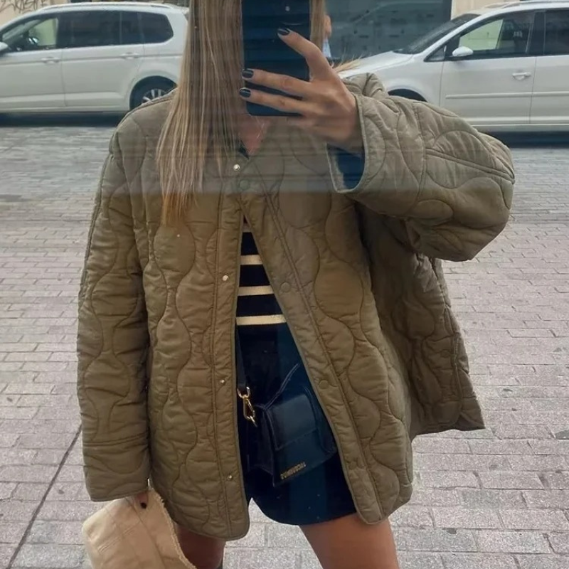 R&B | Bequemes Rundhals gepolstertes Jacket mit Knöpfen Ideal für Herbst/Winter