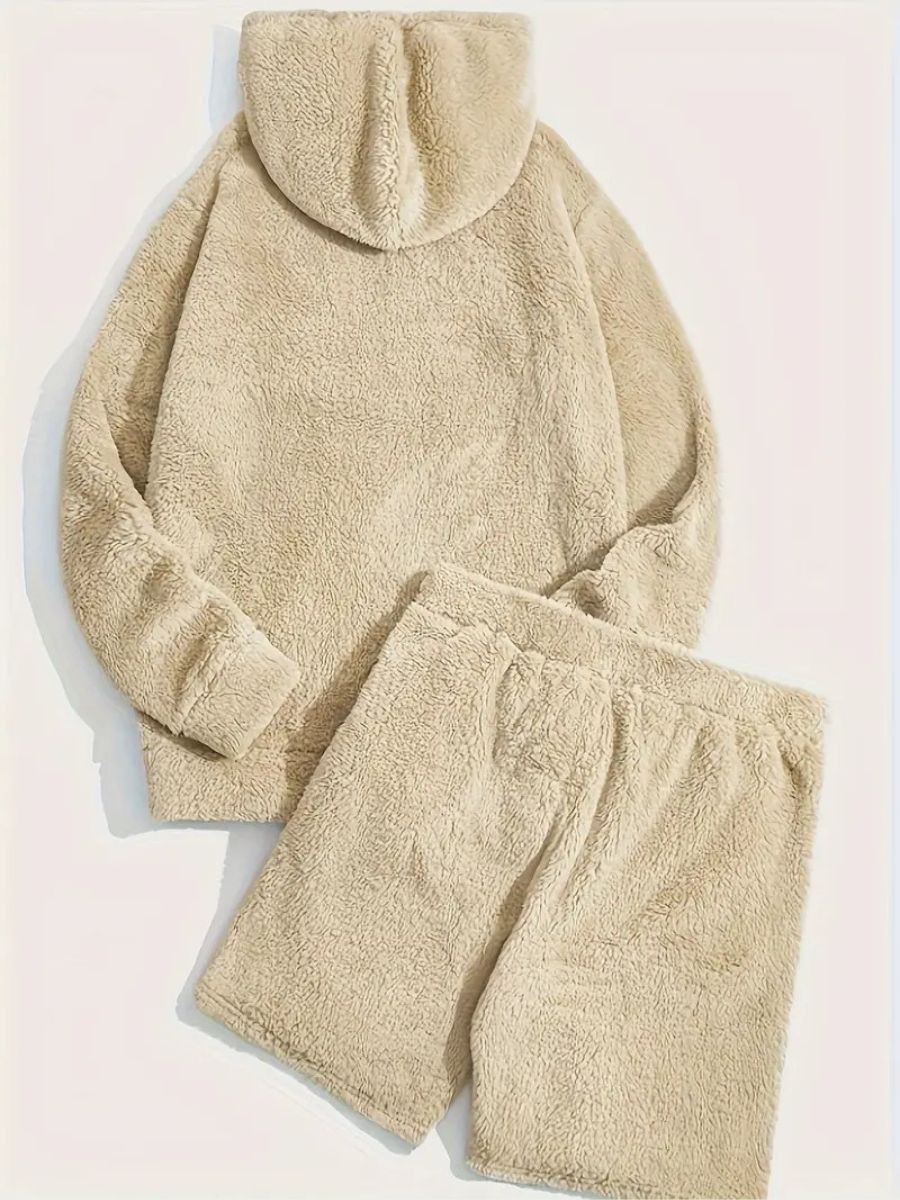 R&B | Fluffy Hoodie und Shorts