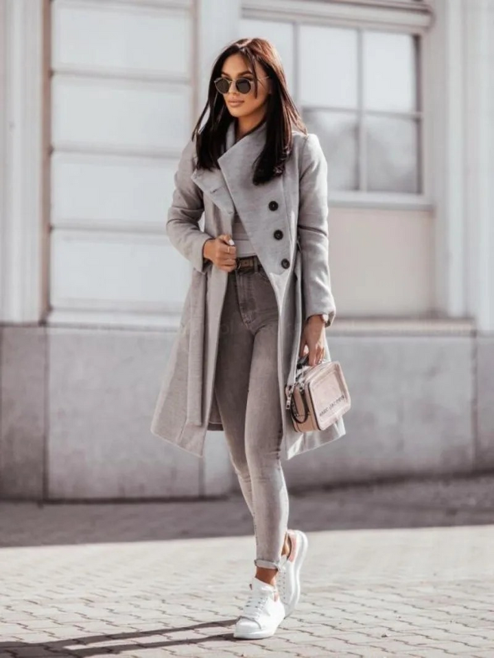 R&B | Taillierter Trenchcoat für Frauen Herbstkollektion