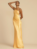 R&B | Satin Kleid - Luxus Glanz - Perfekt für Sommerveranstaltungen