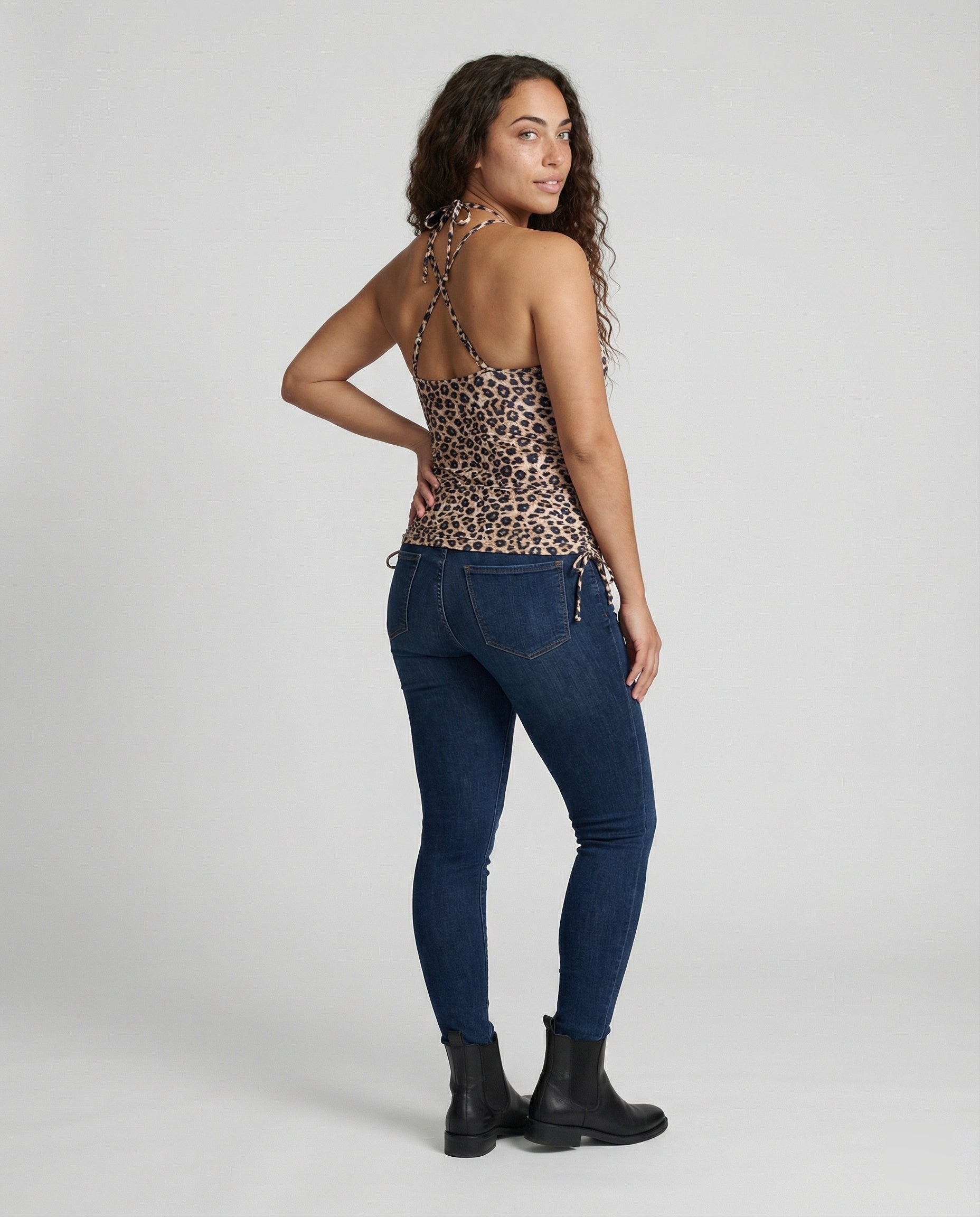 R&B | Atmungsaktiver Tankini mit V-Ausschnitt Im Leopardenmuster