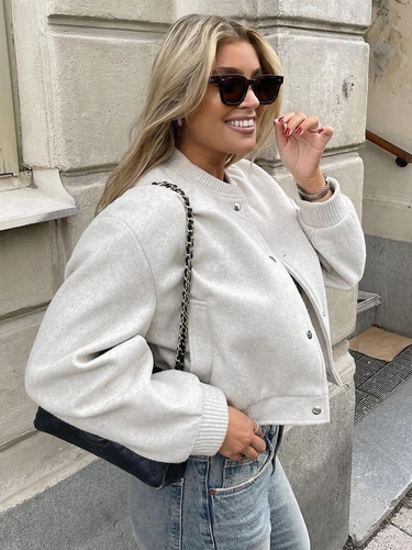 R&B | Cropped Bomberjacke