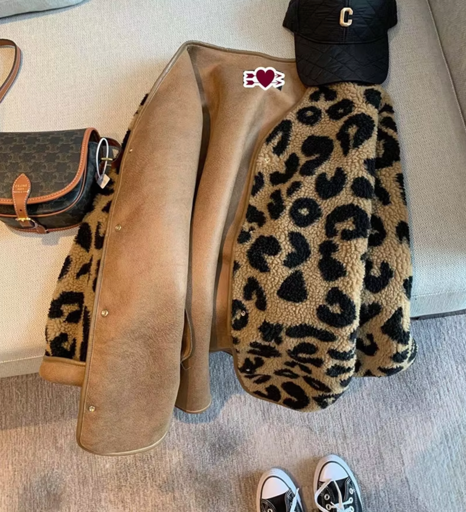R&B | Stylische Fleecejacke mit Leopardenmuster