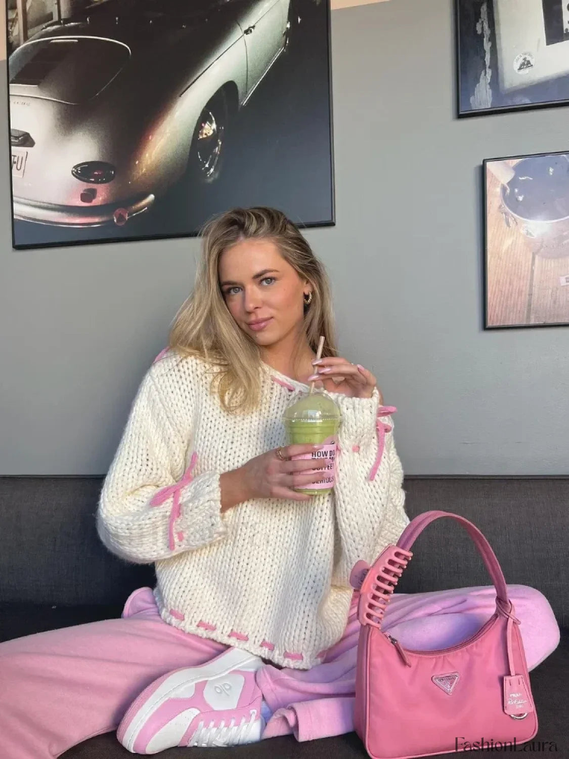 R&B | Gemütlicher Strickpullover mit Kontrastierenden Details