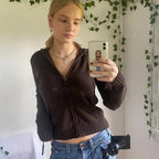 R&B | Gemütlicher Kapuzenstrickcardigan mit Knopfleiste Vorne