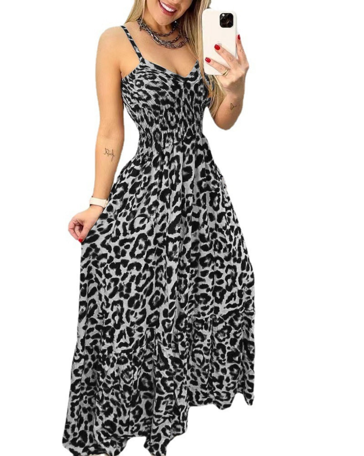 R&B | Kleid mit Leopardenmuster und Hosenträgern mit V-Ausschnitt