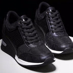 High-Heel-Sneaker mit Keilabsatz