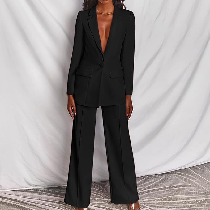 R&B | Elegantes Ensemble Bestehend Aus Einem Edlen Blazer und Einer Eleganten Hose