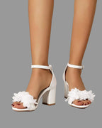R&B | High Heels Sandalen mit Blumenverzierungen Damen | mit zarten Stoffblumen geschmückte Sandalen für Damen