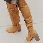 EB - Hochwertige Stiefel aus weichem mit Absatz