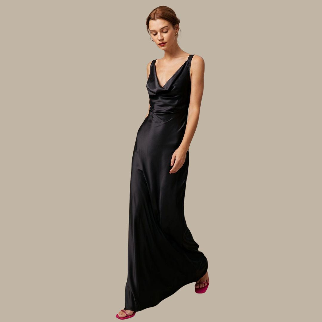 Satin-Maxikleid mit drapiertem Ausschnitt