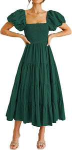 R&B | Plissee-Kleid mit quadratischem Ausschnitt und Neckholder-Blasenärmeln
