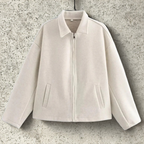 R&B | Fit Damen Kurzjacke mit Spitzem Kragen und Frontreißverschluss