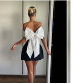 R&B | Ein-Wort-Schulter schwarz-weißes Kleid mit kontrastierender Schleife