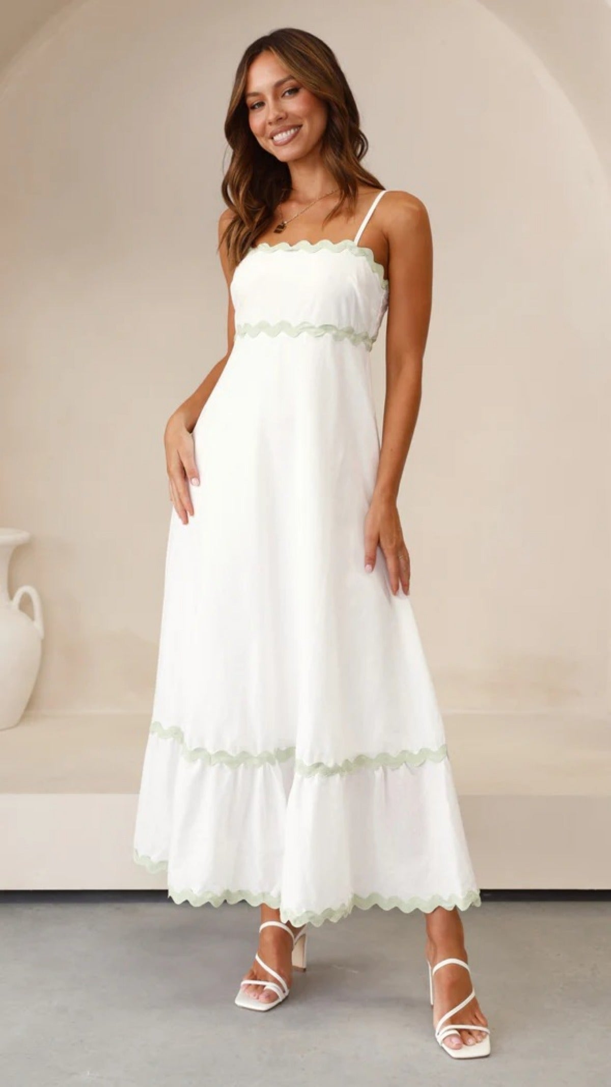 R&B | Einfarbiges Spitzen-Hosenträger-Röhrentop-Kleid