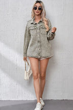 R&B | Button Up Pocketed Raw Hem Denimjacke