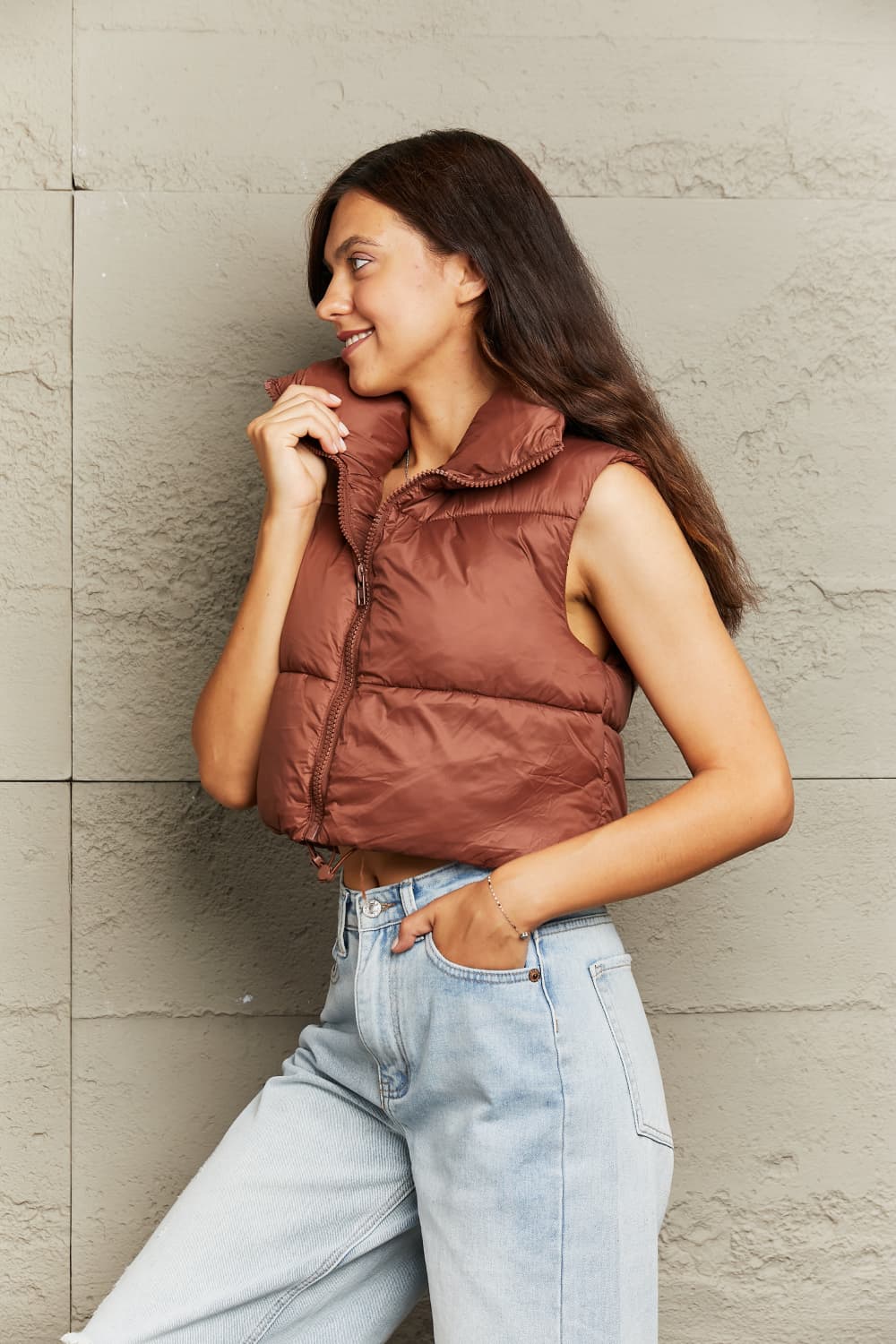 R&B | Zip-Up Drawstring Puffer Weste