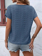 EB – T-Shirt Mit Eingekerbtem Ausschnitt Und Lochstickerei