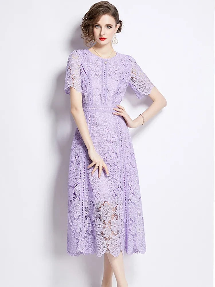 R&B | Elegantes Spitzenkleid Midi-Länge