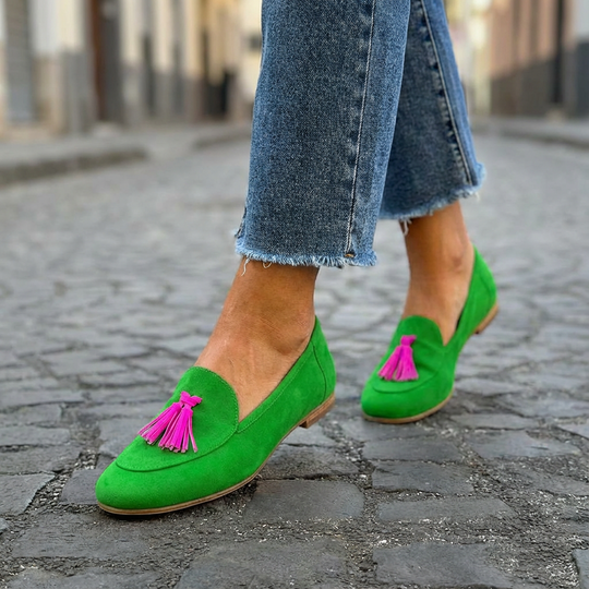 Grüne Loafer mit Pinker Fransenapplikation R&B R&B