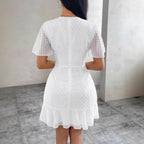 R&B | Dreidimensionales Kleid mit Rüschenrand und Punkten