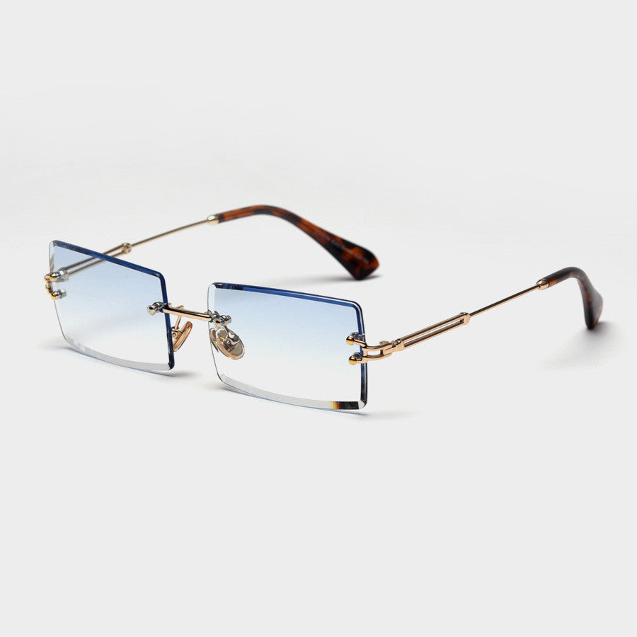 Heidi-Mode | Modische Rechteckige Sonnenbrille Im Retro Stil