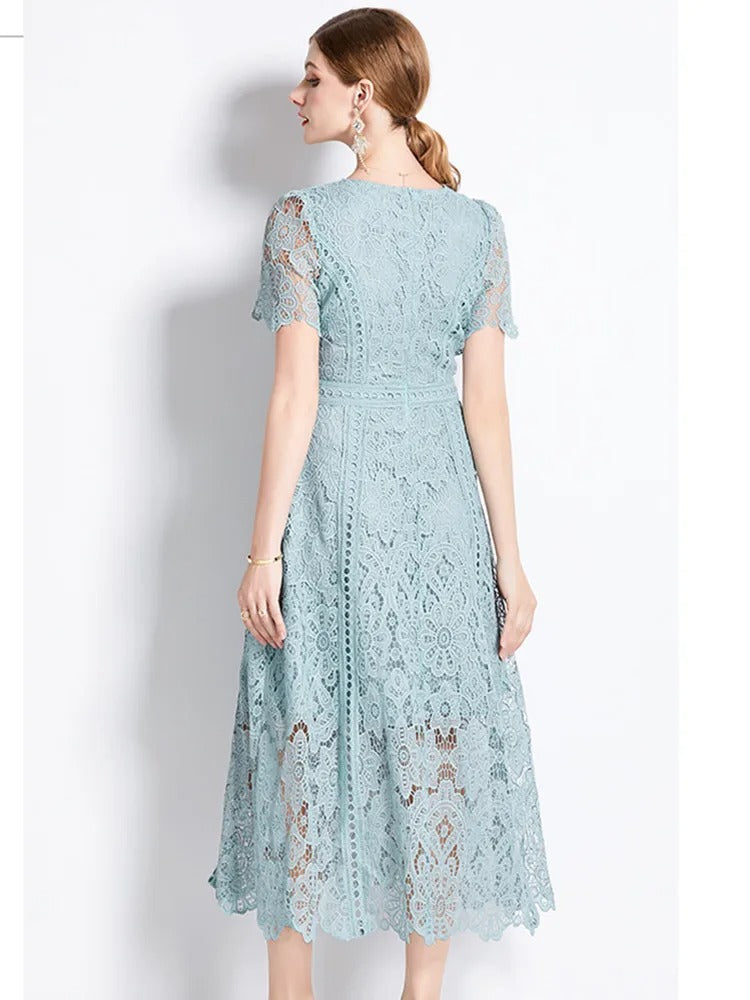 R&B | Elegantes Spitzenkleid Midi-Länge