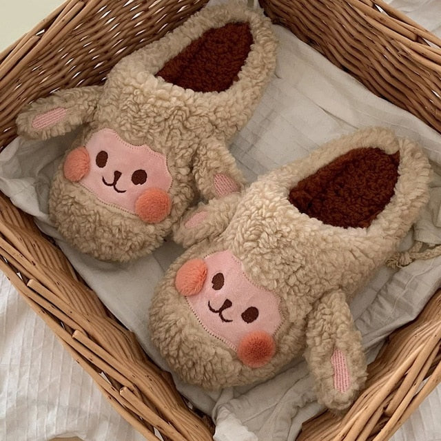 Flauschige Tierpantoffeln