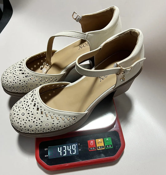 inspirierte Ankle-Strap Pumps R&B