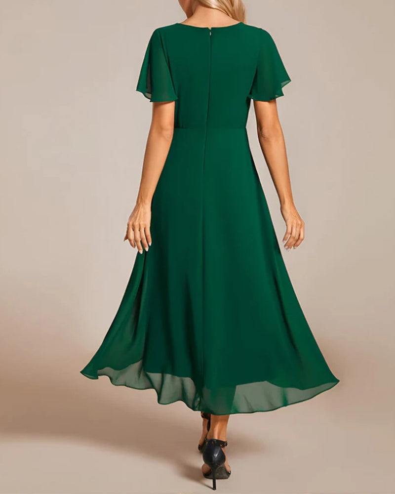 R&B | Kleid mit V-Ausschnitt und Rüschenärmeln
