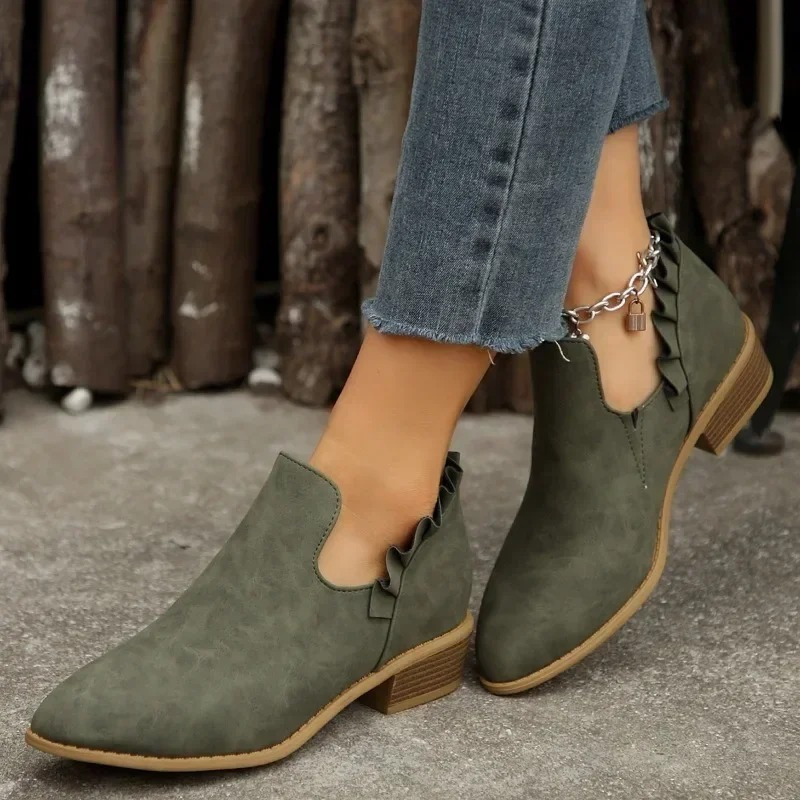 Elina Haltbare und Rutschfeste Stiefelette mit Rüschendetails R&B