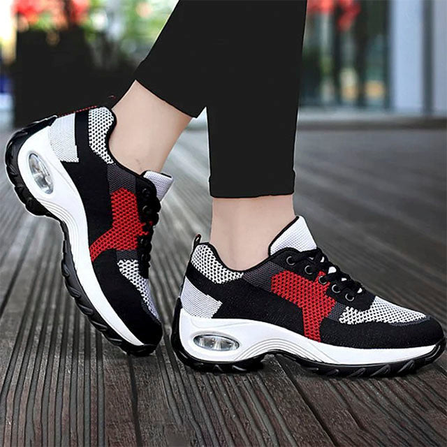 Atmungsaktive Farbblock-Sneaker R&B