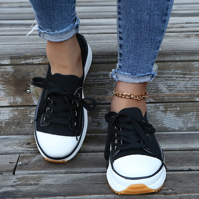 Thora Stilvolle Sneakers mit Dickeren Sohlen und Verstellbaren Schnürsenkeln R&B