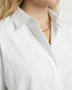 Stylisches Oversize-Shirt mit hochgekrempelten Ärmeln