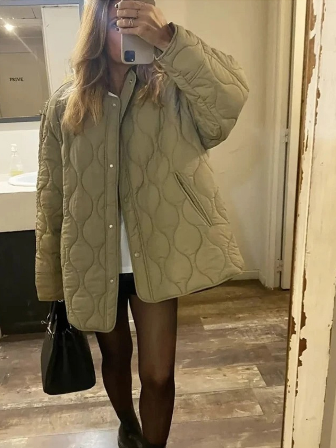 R&B | Gepolsterte Jacke Damen, Leichtes Übergröße Modell mit Taschen, Knopfverschluss