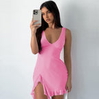 R&B | Kleid mit Hosenträgern und V-Ausschnitt mit Fransen