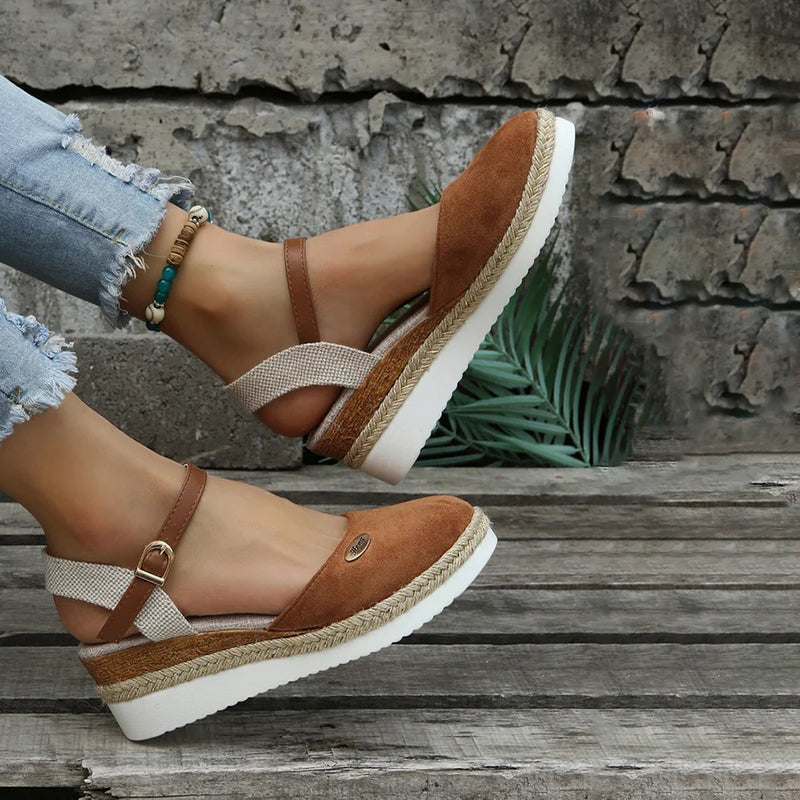 Vintage Wedge Sandalen R&B