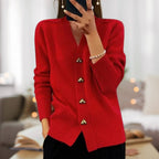 R&B | Strickjacke mit Herzknopf-Akzenten