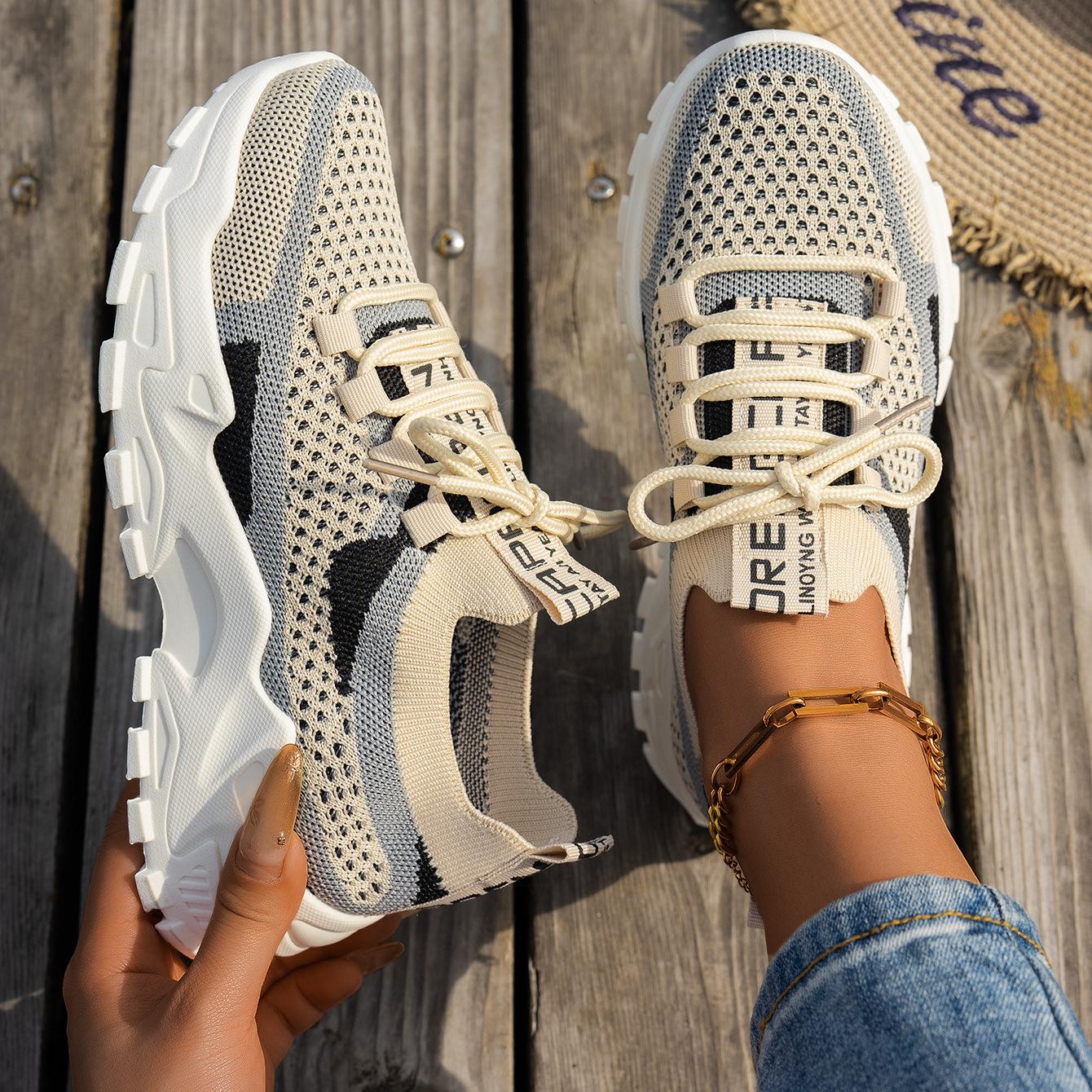 Modische Frauenschuhe R&B R&B