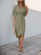 R&B | Einfarbiges unregelmäßiges Kleid mit Schulterärmeln