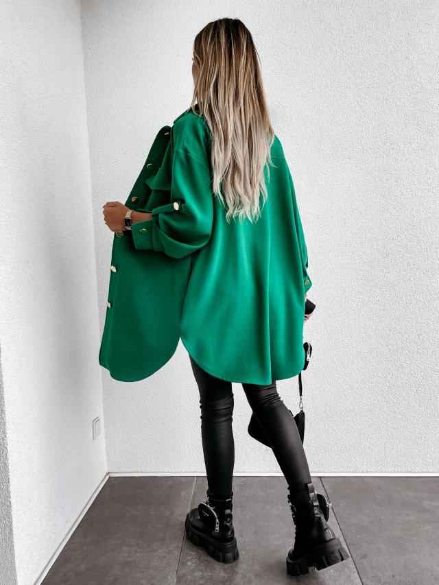R&B | Lange Hemdjacke mit Knöpfen, Wollkragen und Revers