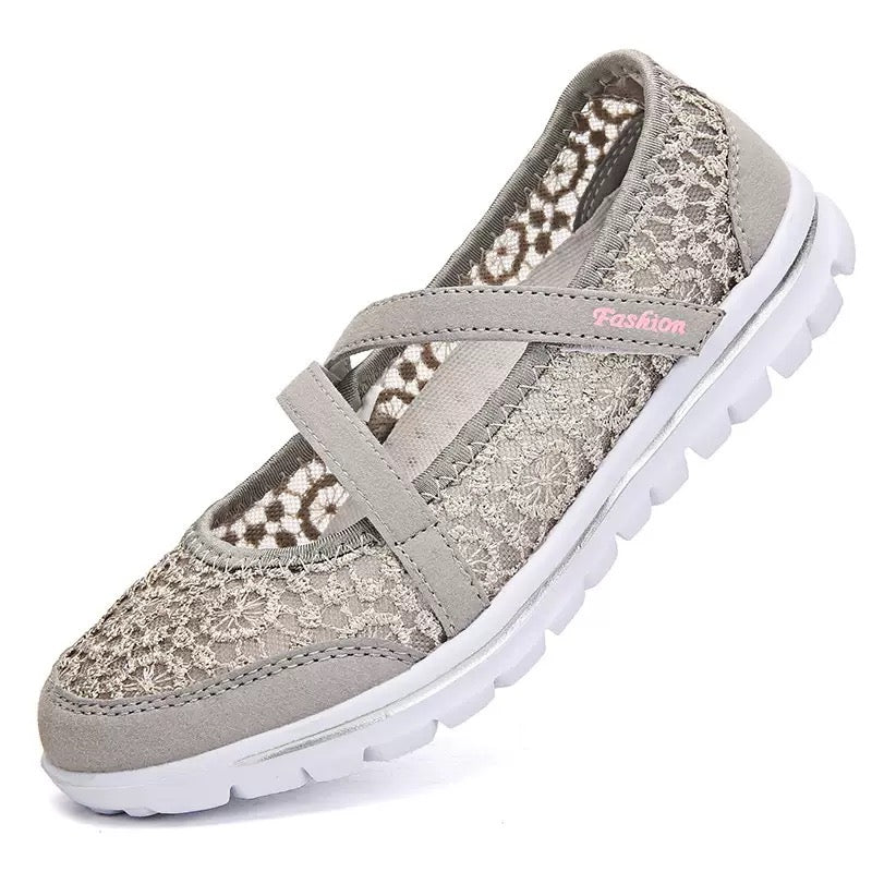 Stilvolle Komfortschuhe für moderne Frauen R&B R&B