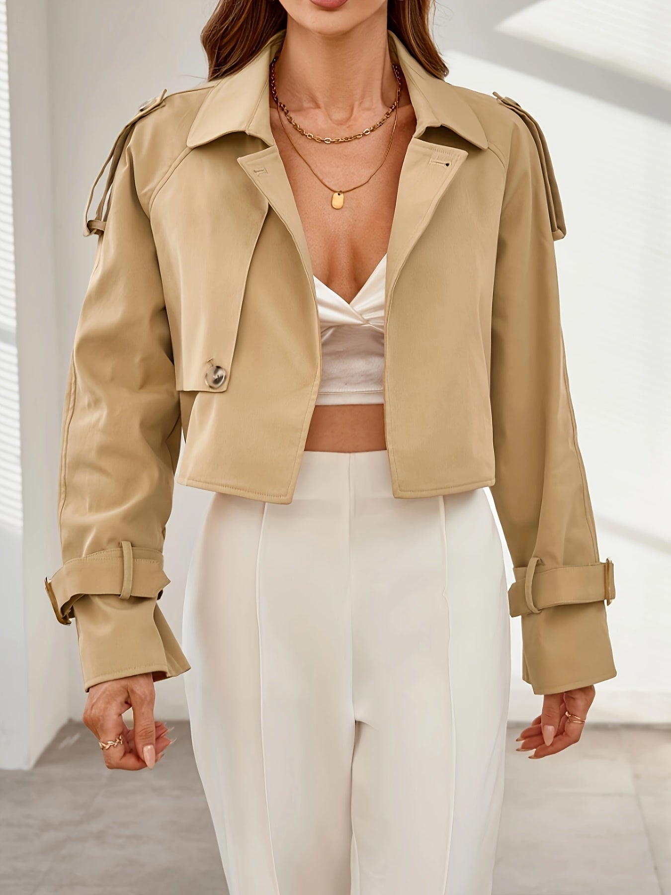 R&B | Stylischer Khaki Cropped Trenchcoat - Bequem & Elegant