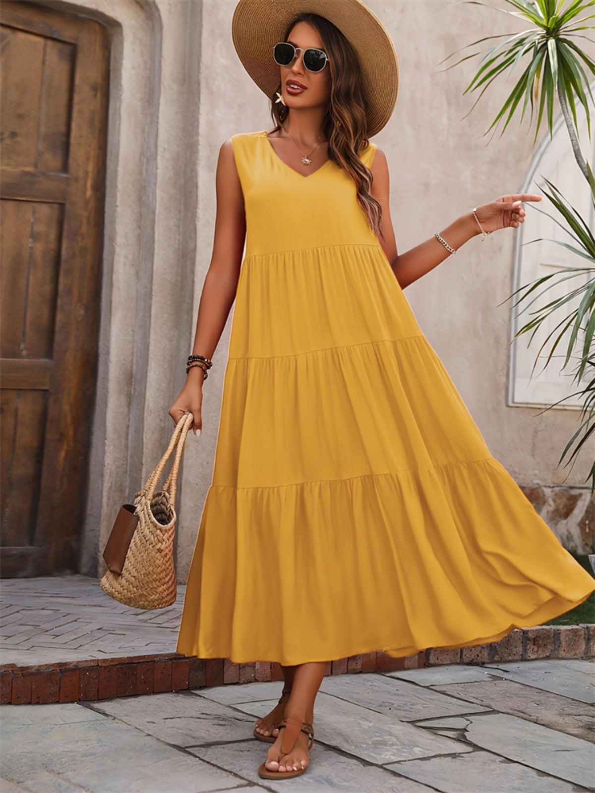 R&B | Spleißkleid mit V-Ausschnitt